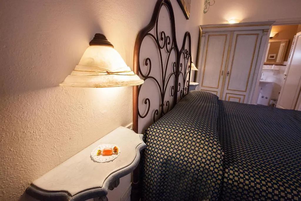Hotel Locanda Degli Artisti Borgo San Lorenzo Italy